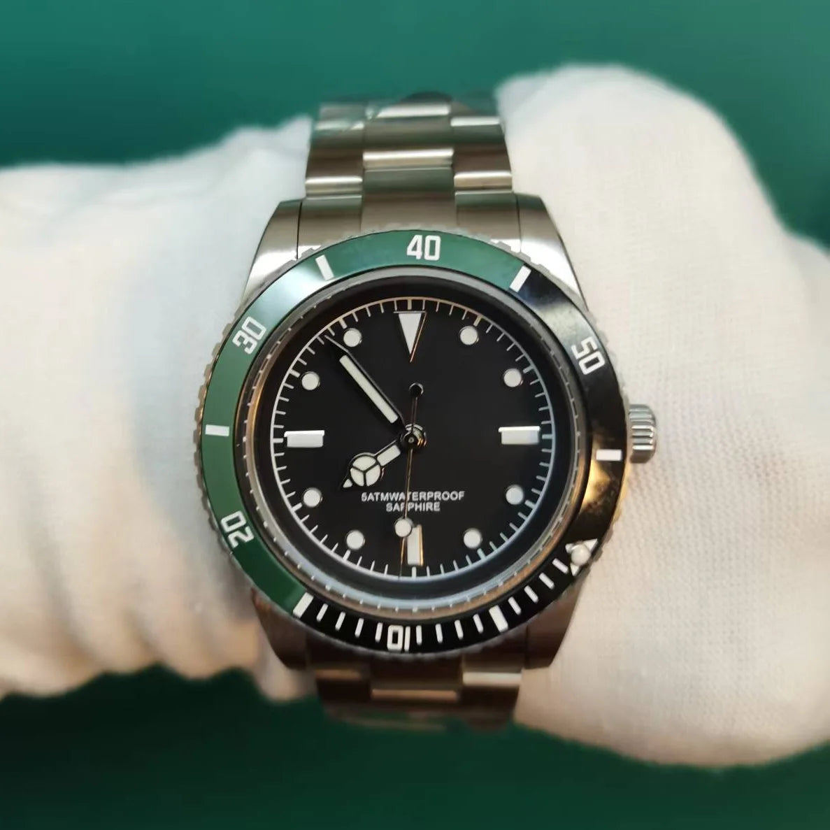 Stainless Steel Watch Men's European and American Business Leisure Quartz Sapphire Watch Swimming Waterproof Outdoor Sport Watch